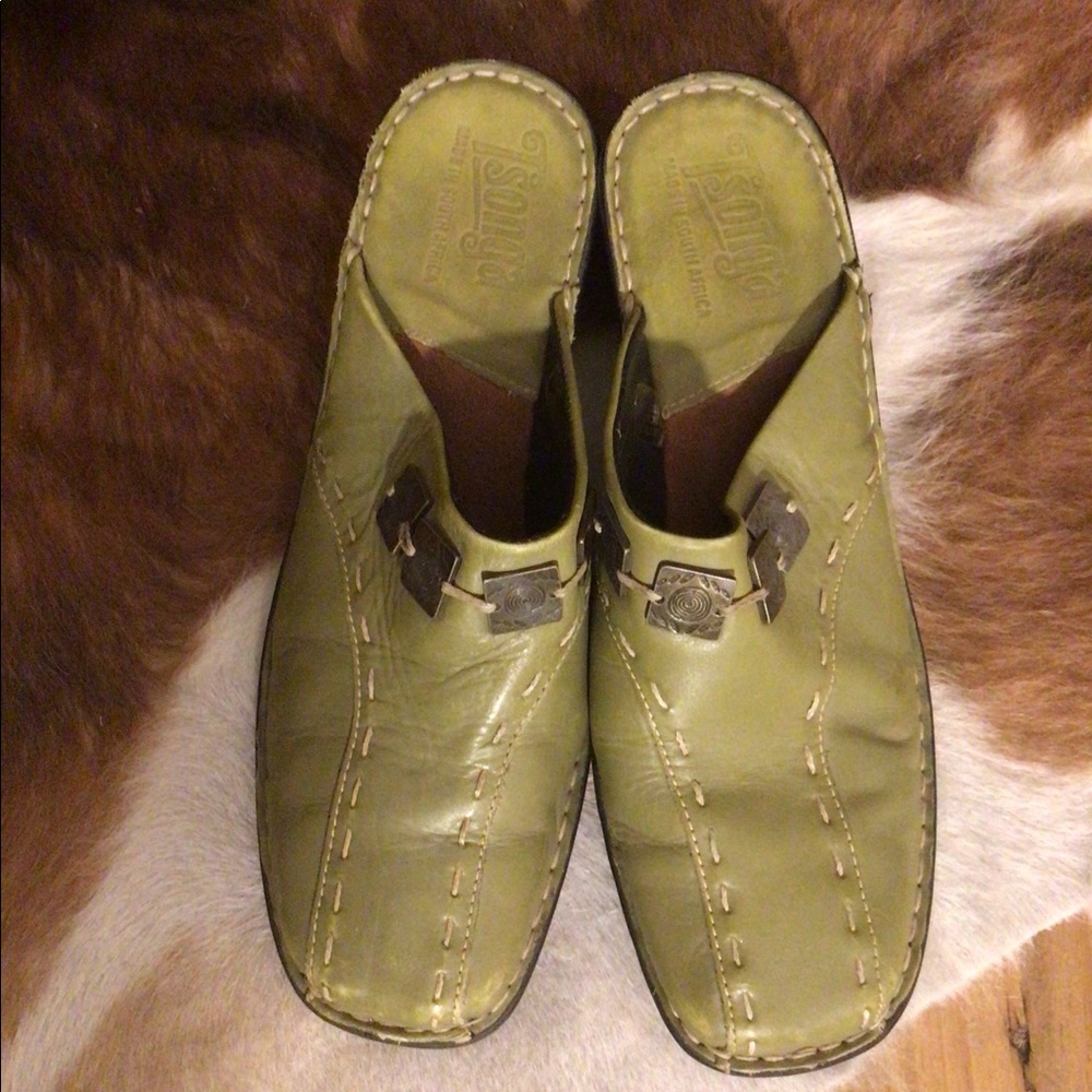 Fun green slip-ons!